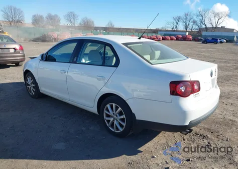 2010 Volkswagen Jetta Limited Edition from USA, damaged, VIN 3VWRZ7AJ1AM162230